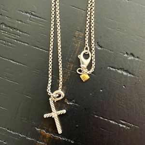 David Yurman Cable classic diamond cross pendant with original chain
